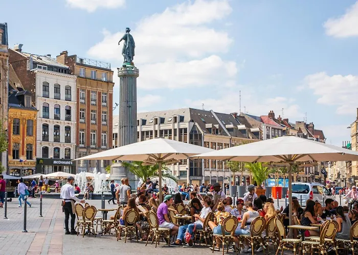 2 Proche Métro&tram Appartement *